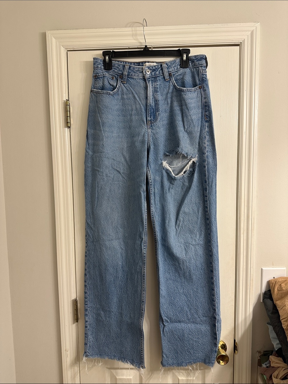 Abercrombie & Fitch Light Blue Distressed Straight-Leg Jeans